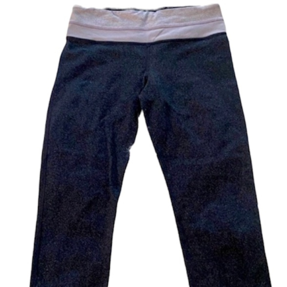 Lululemon crops